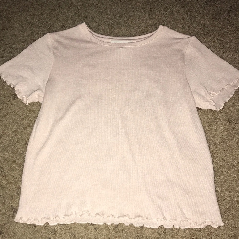 $5️⃣ MADNESS - Blush pink crop top with ruffles